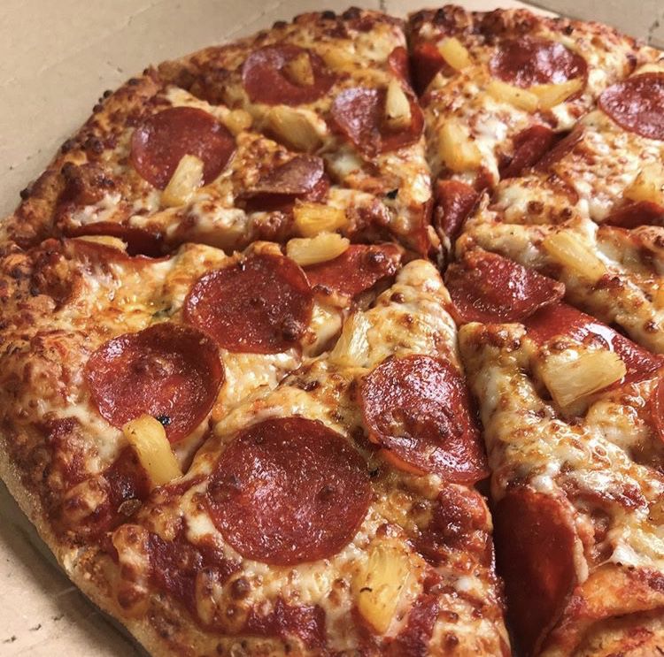 Dominos $5.99 Pizza deal.jpg